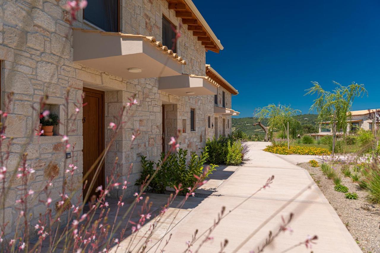Mint Retreat Suites (Adults Only) Kalandra エクステリア 写真