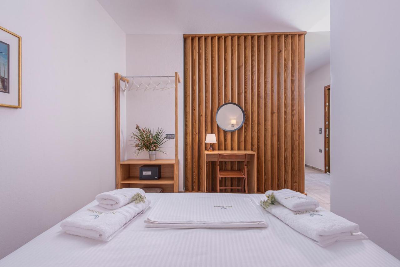 Mint Retreat Suites (Adults Only) Kalandra エクステリア 写真