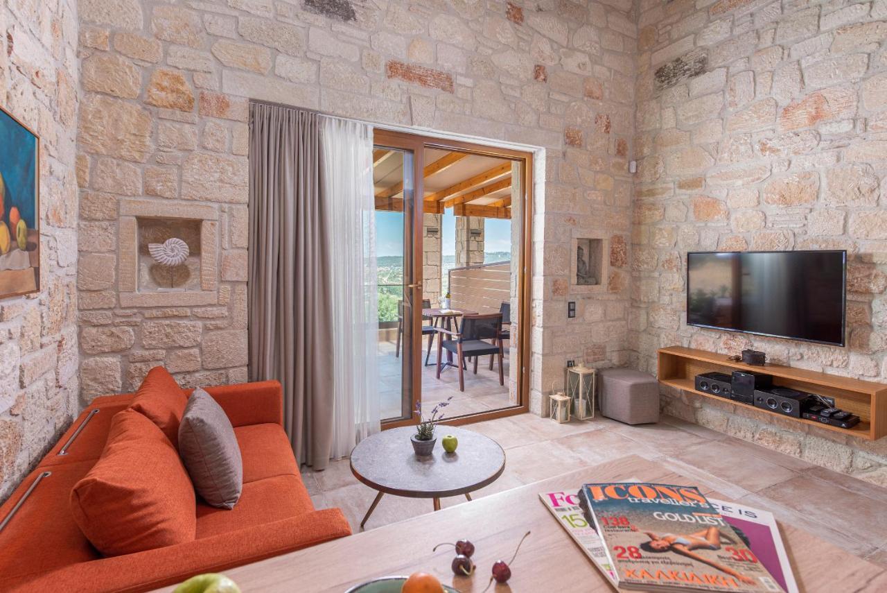 Mint Retreat Suites (Adults Only) Kalandra エクステリア 写真