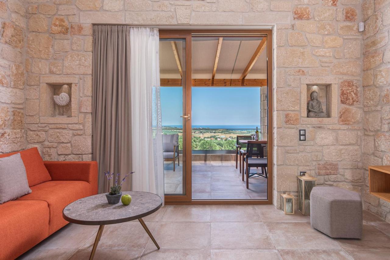 Mint Retreat Suites (Adults Only) Kalandra エクステリア 写真