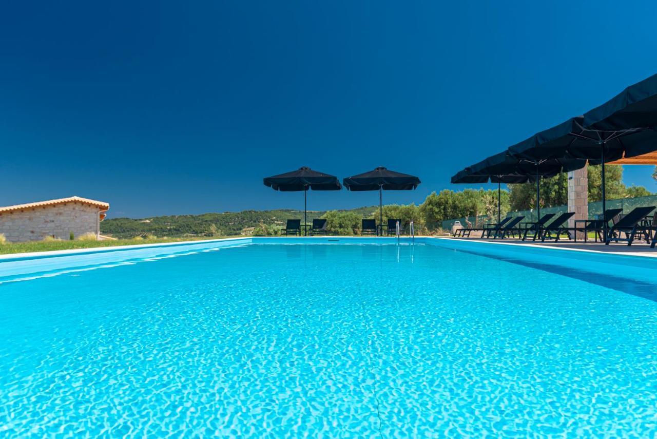 Mint Retreat Suites (Adults Only) Kalandra エクステリア 写真