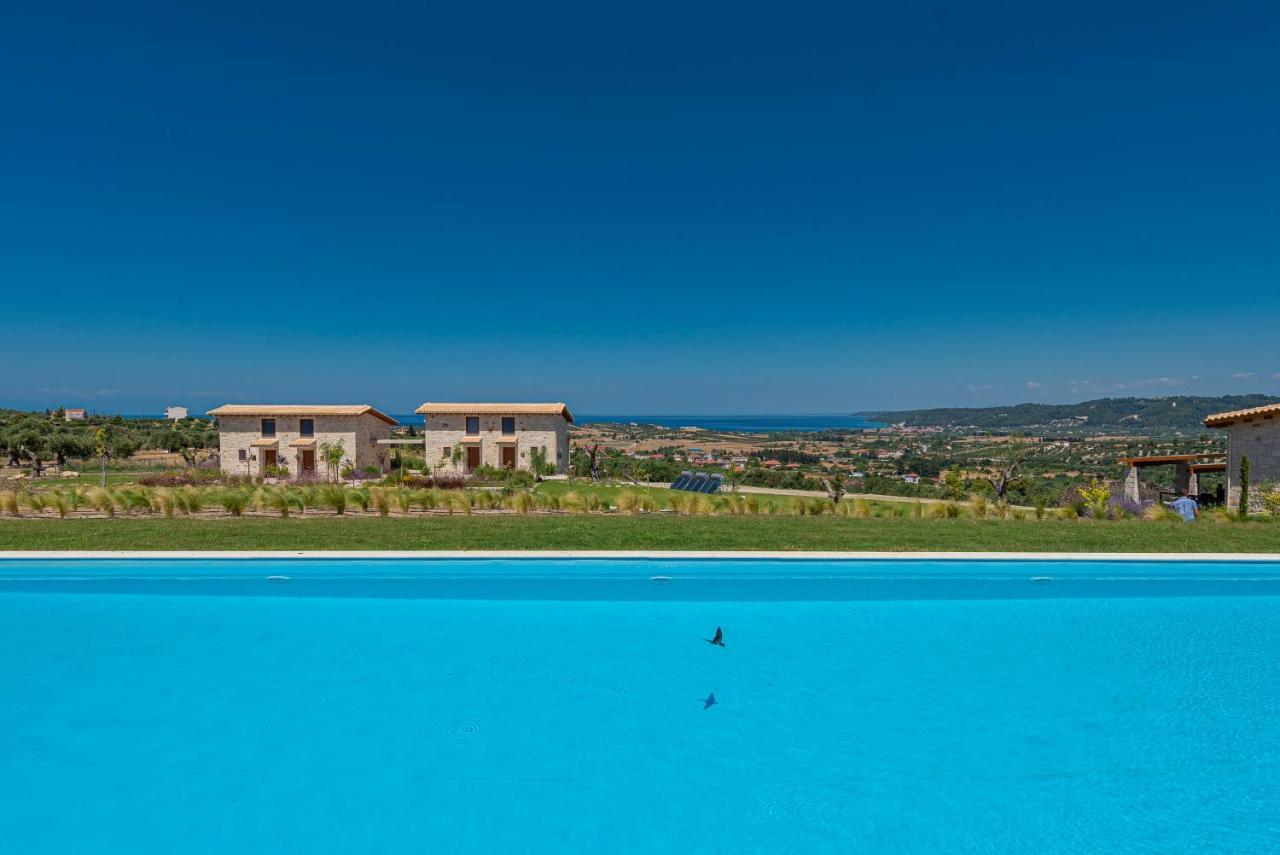Mint Retreat Suites (Adults Only) Kalandra エクステリア 写真