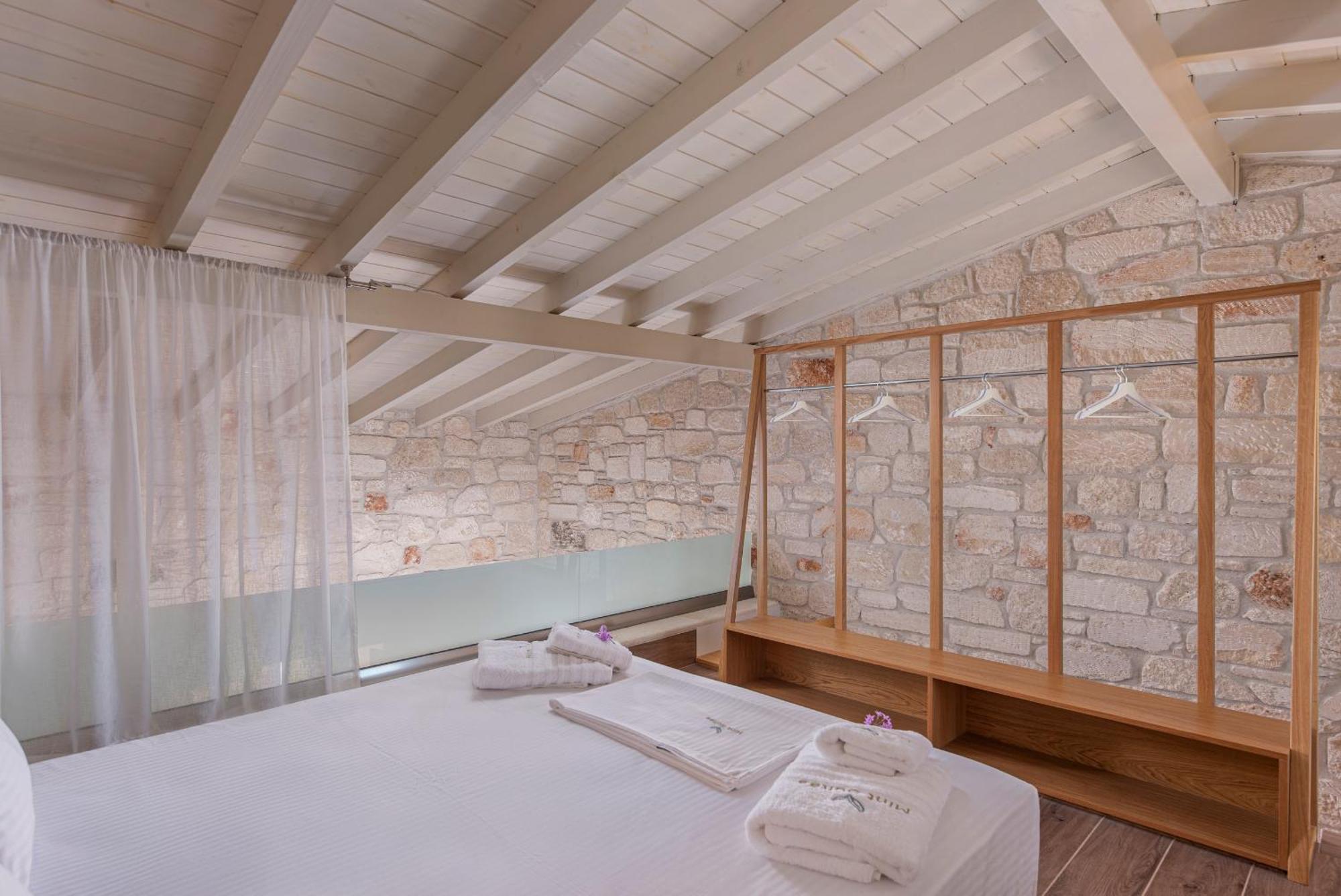 Mint Retreat Suites (Adults Only) Kalandra 部屋 写真
